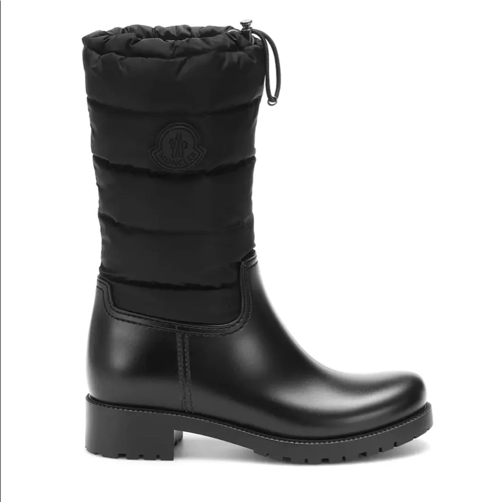 Moncler Boots, drawstring. New, never worn. Women’s 37 - Picture 2 of 3